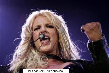 PoOze cu Brit in concerte - raluca_dragutza52 - >* *<Brit photos