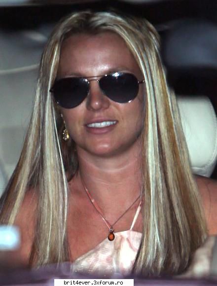 Poze multe cu ea - LuLu - >* *<Brit photos